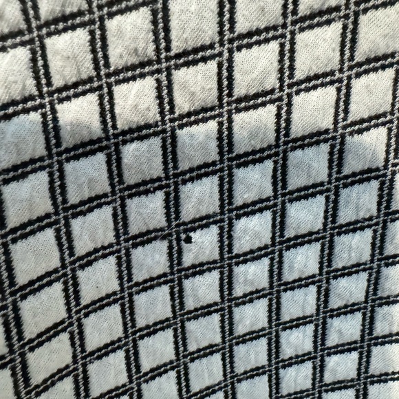 Calvin Klein Black and White quilted geometric pattern Sheath Dress zipper back - Picture 13 of 13